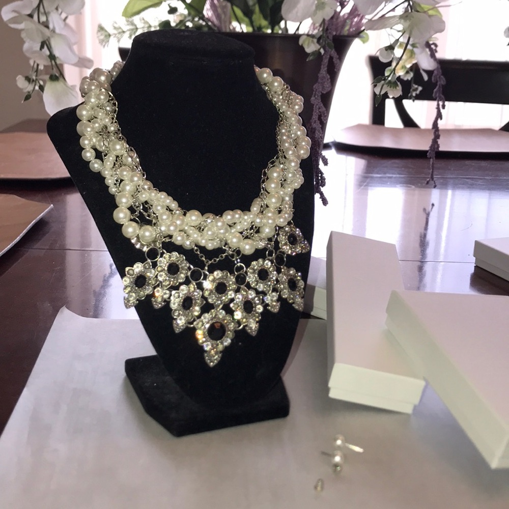 New set of necklaces and earrings